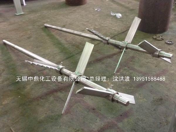 外盤半管加熱反應釜 內盤管加熱反應釜