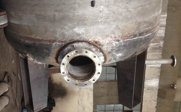 蒸汽穩壓罐（蒸汽壓力10公斤級）